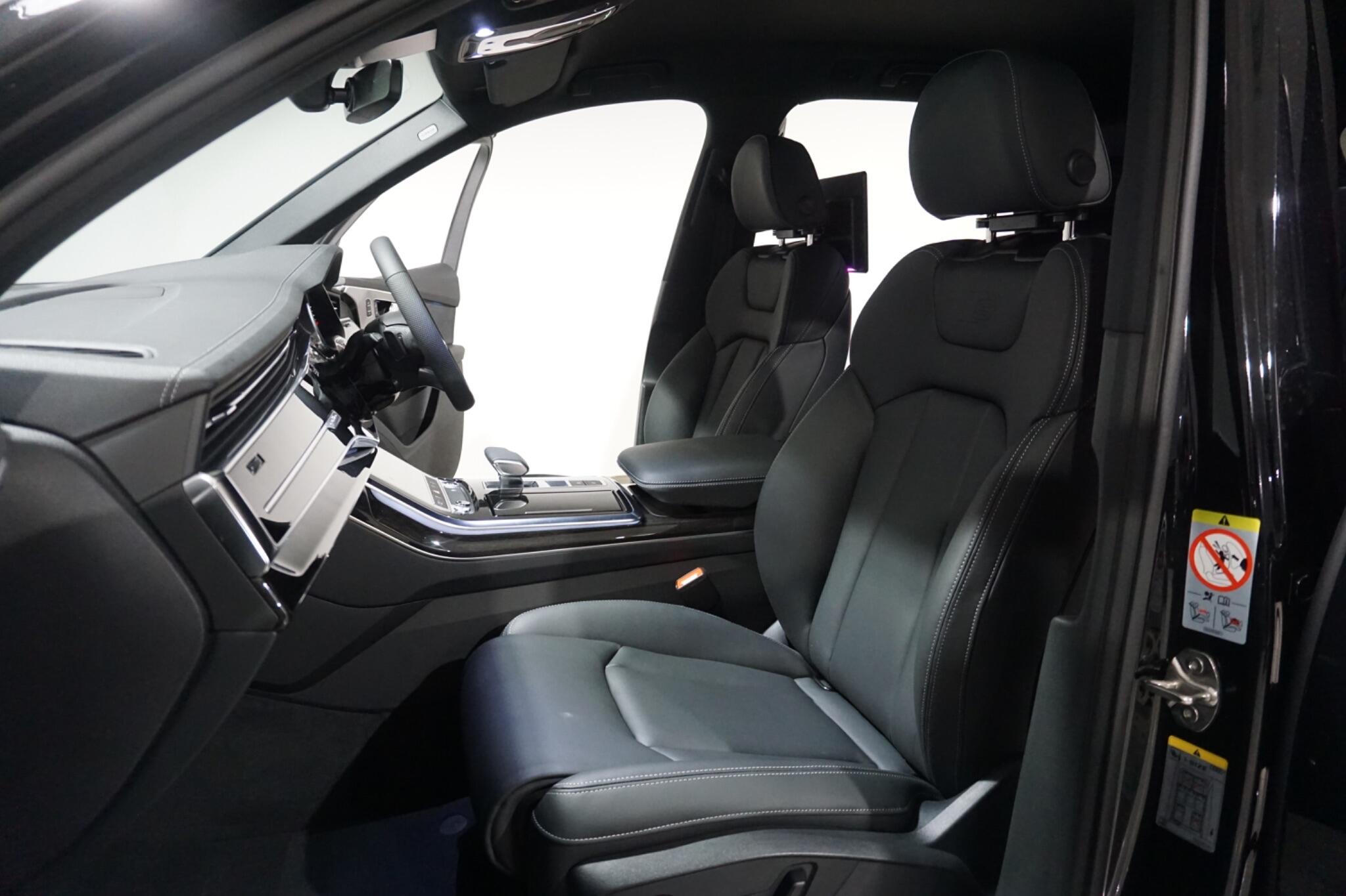 Audi Q7 3.0 TFSI V6 55 Black Edition SUV 5dr Petrol Tiptronic quattro Euro 6 (s/s) (340 ps)